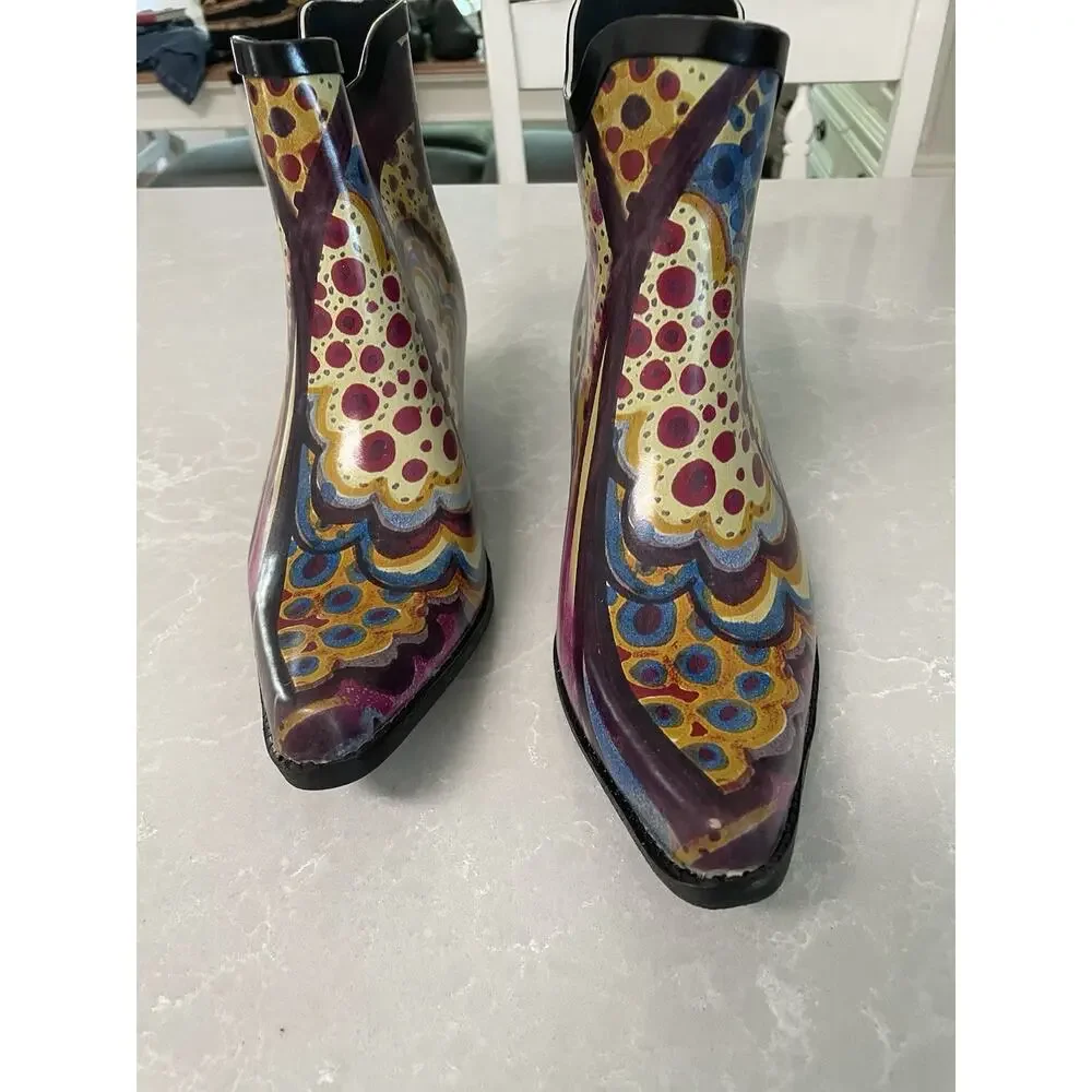 Corkys Women’s Heeled Rubber Ankle Bootie Multicolor Boho Print Size 6